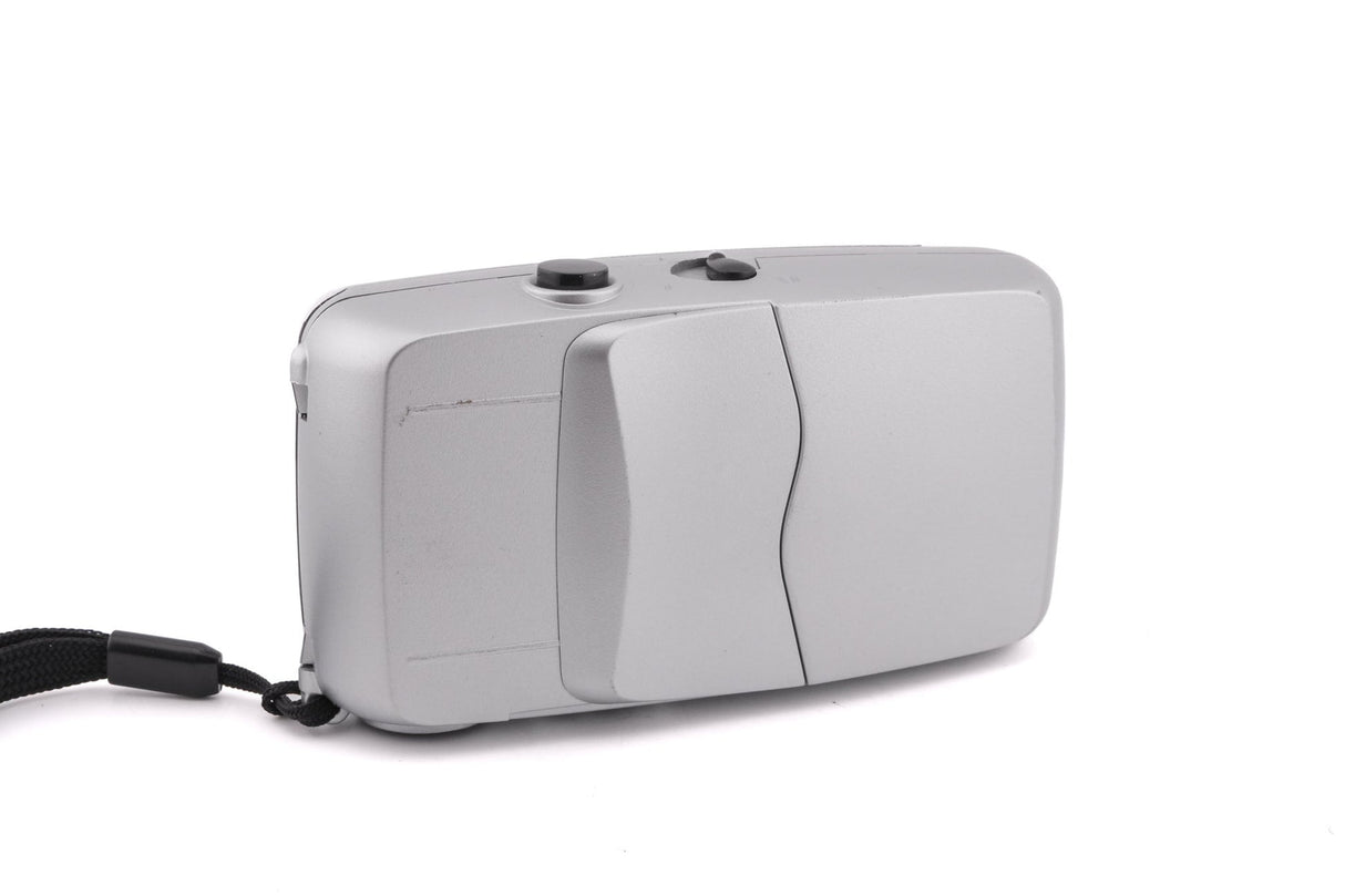 Fotocamera generica in plastica punta e scatta