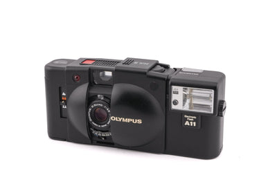 Olympus XA2 + Lampa Błyskowa Elektroniczna A11