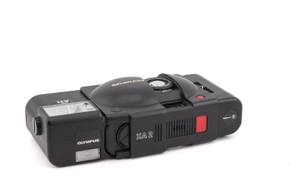 Flash elettronico Olympus XA2 + A11