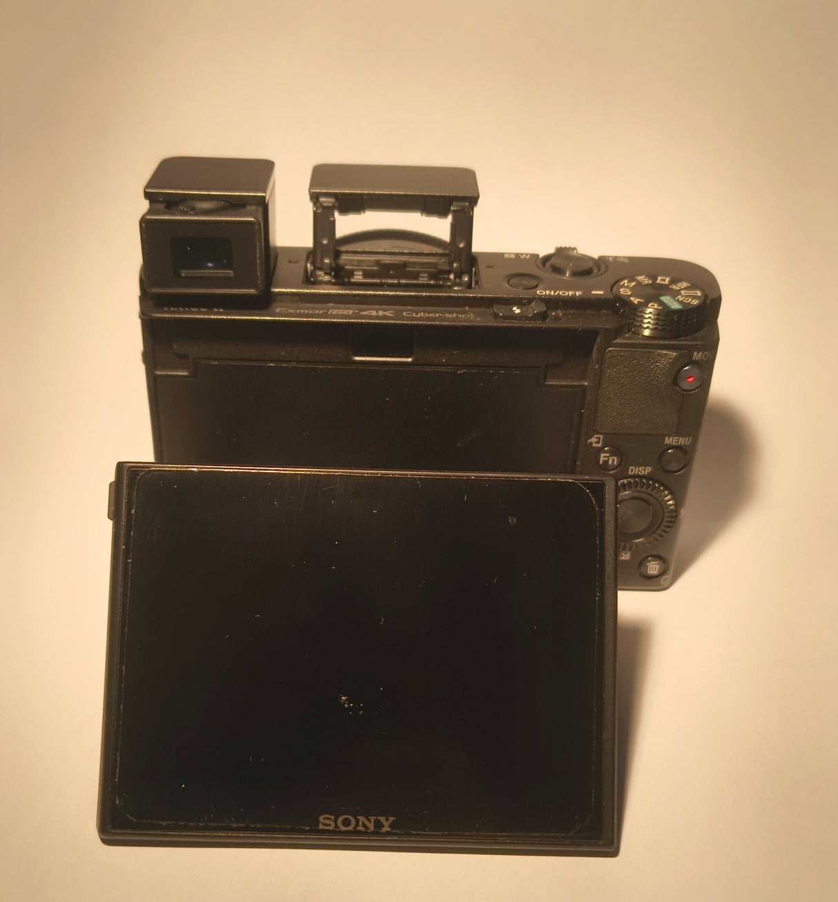 SonyRX100VI9da11114-5506-48fa-b0e2-f875d5d59949