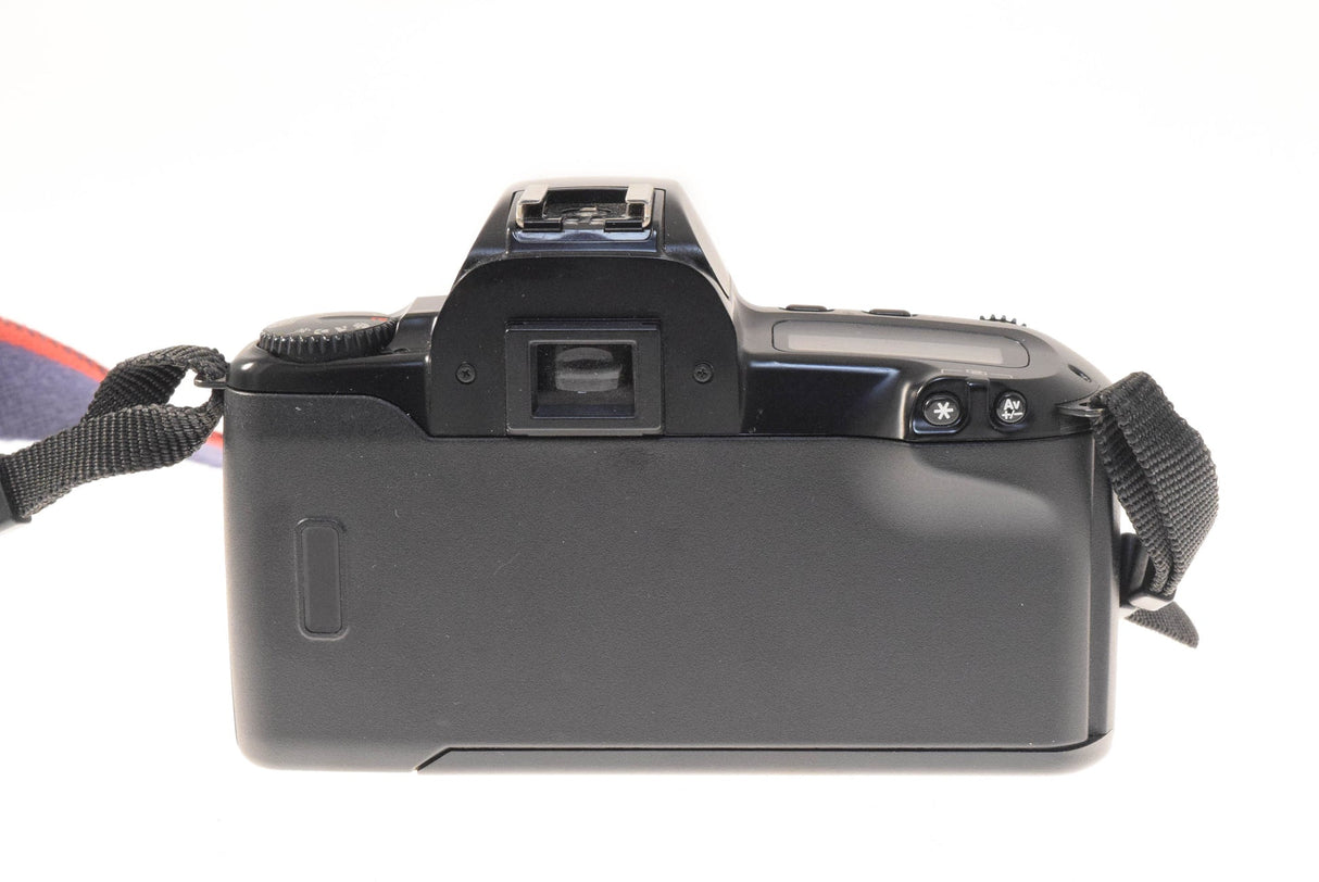 Canon EOS 500 + 35-80mm f4-5.6 III Aparat cyfrowy