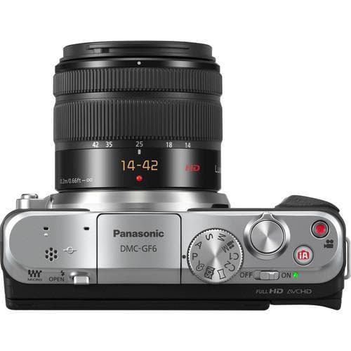 Lumix DMC-GF6X - Nero + Panasonic Lumix G Vario 14-42mm f/3.5-5.6 II ASPH Mega OIS f/3.5-5.6