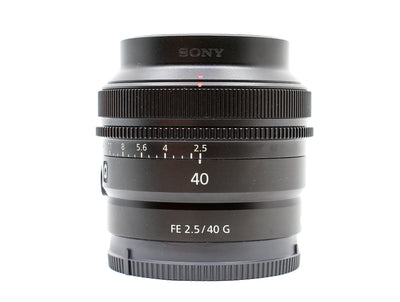Sony FE 40mm f/2.5 G – Obiektyw Pełnoklatkowy