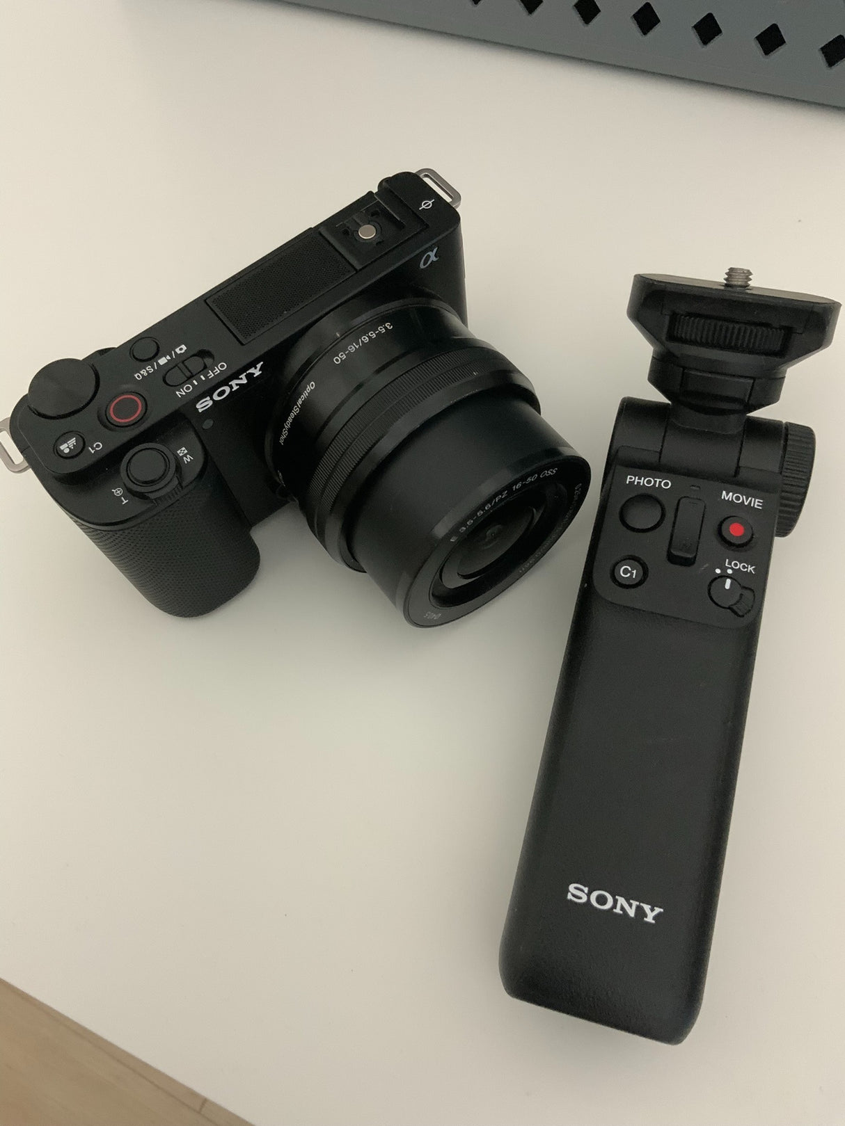 SonyZVE-1049bb536a-9200-4f9a-b244-82a644f46780