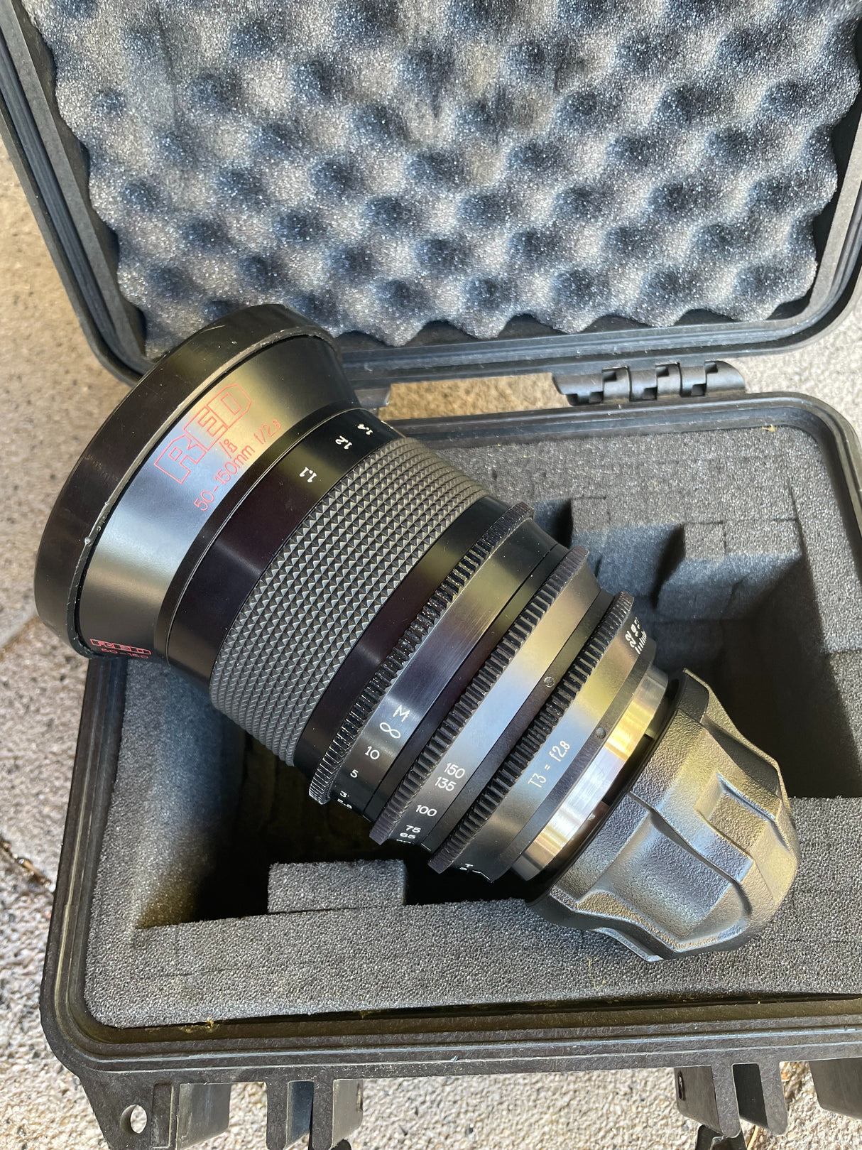 RED RED 50-150mm f2.8 - PL Mounteb944b61-09a7-42e8-bfe2-b731504756bc