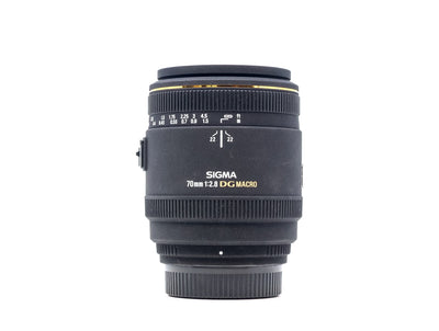 Sigma 70mm f/2.8 EX DG Macro - Pasuje do Nikon