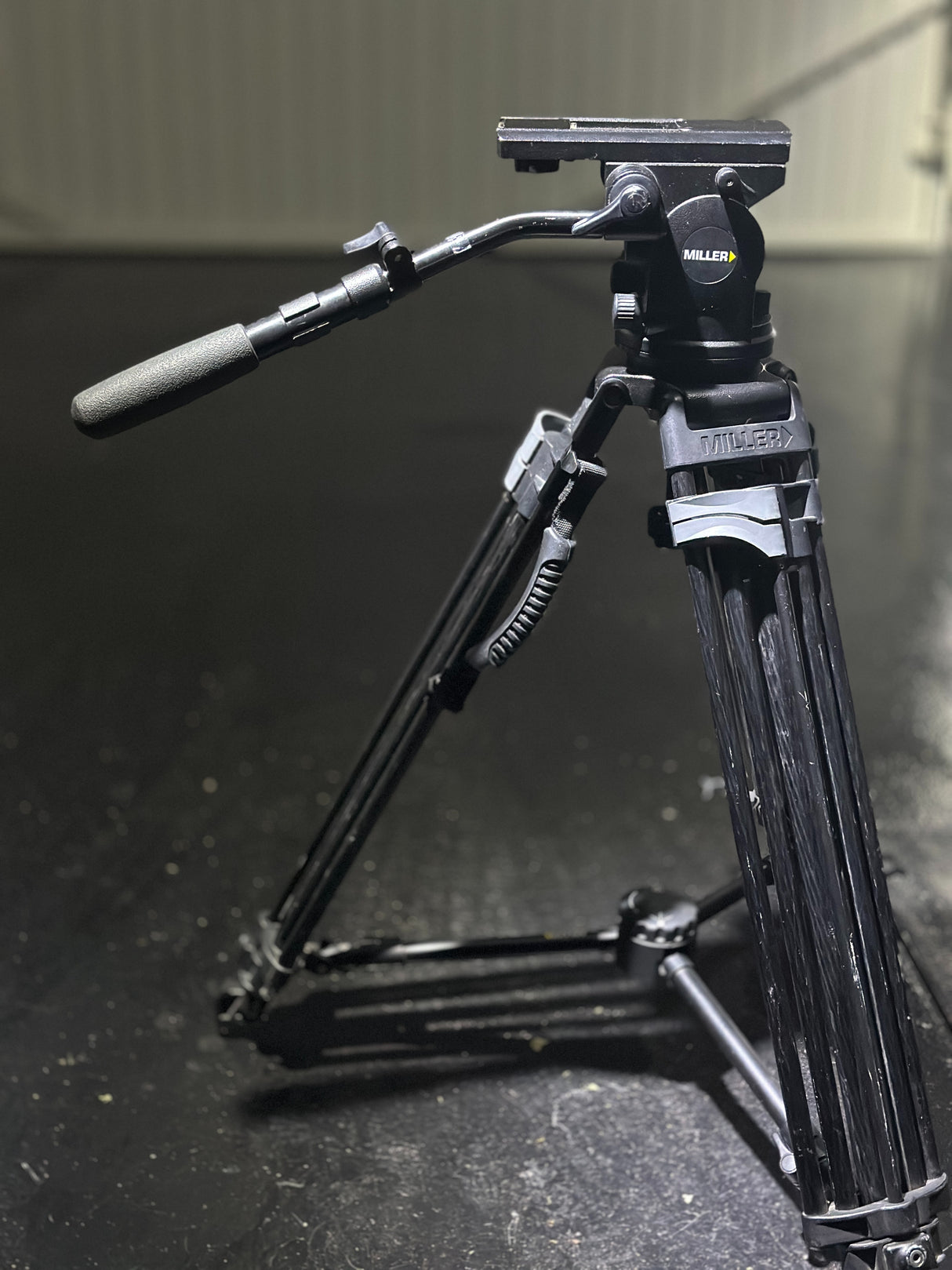 Miller Miller 1726 Arrow 55 04ccc1d6-3dcd-4249-801d-65a0a635423c