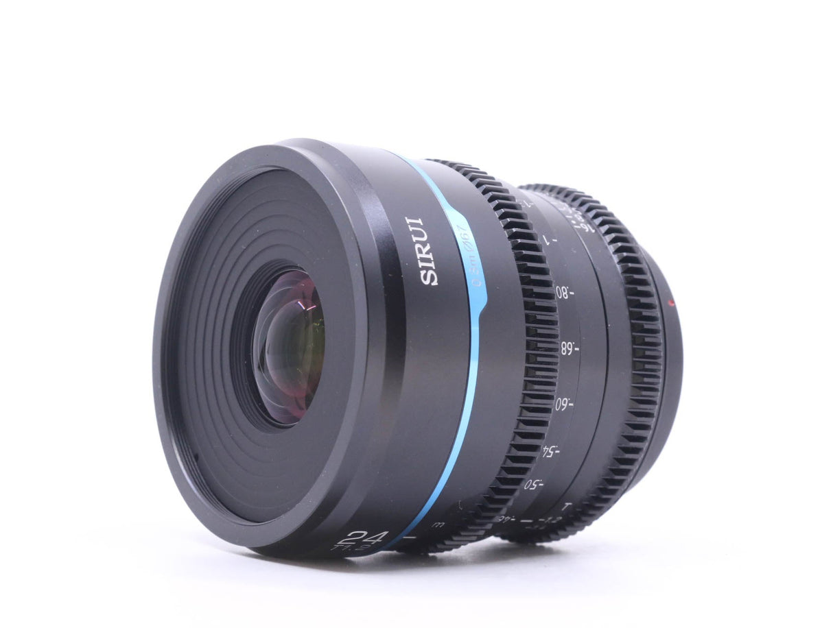 Sirui 24mm T1.2 Nightwalker - Micro Four Thirds Fit - segunda mano - excelente estado - detalle 2 de 3 - SKU 3784265 - Camera