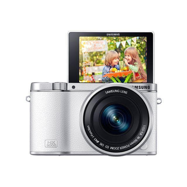 NX3000 - Bianco + Samsung NX 16-50mm f/3.5-5.6 Power Zoom ED OIS + 50-200mm f/4.0-5.6 ED OIS III f/3.5-5.6 + f/4-5.6