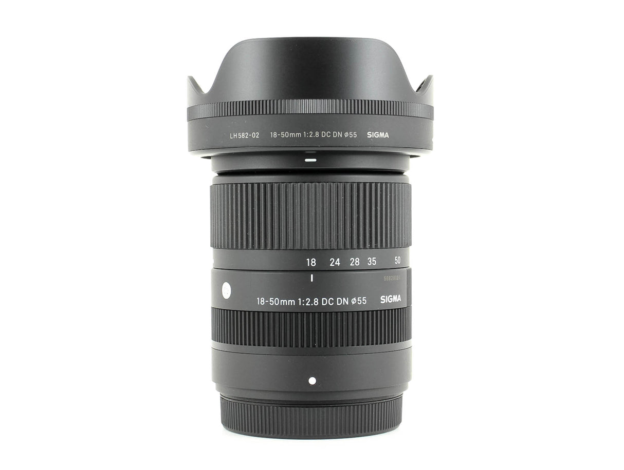 Sigma 18-50mm f/2.8 DC DN Contemporary - Fujifilm X Fit - segunda mano - excelente estado - detalle 3 de 4 - SKU 3615116 - Ca