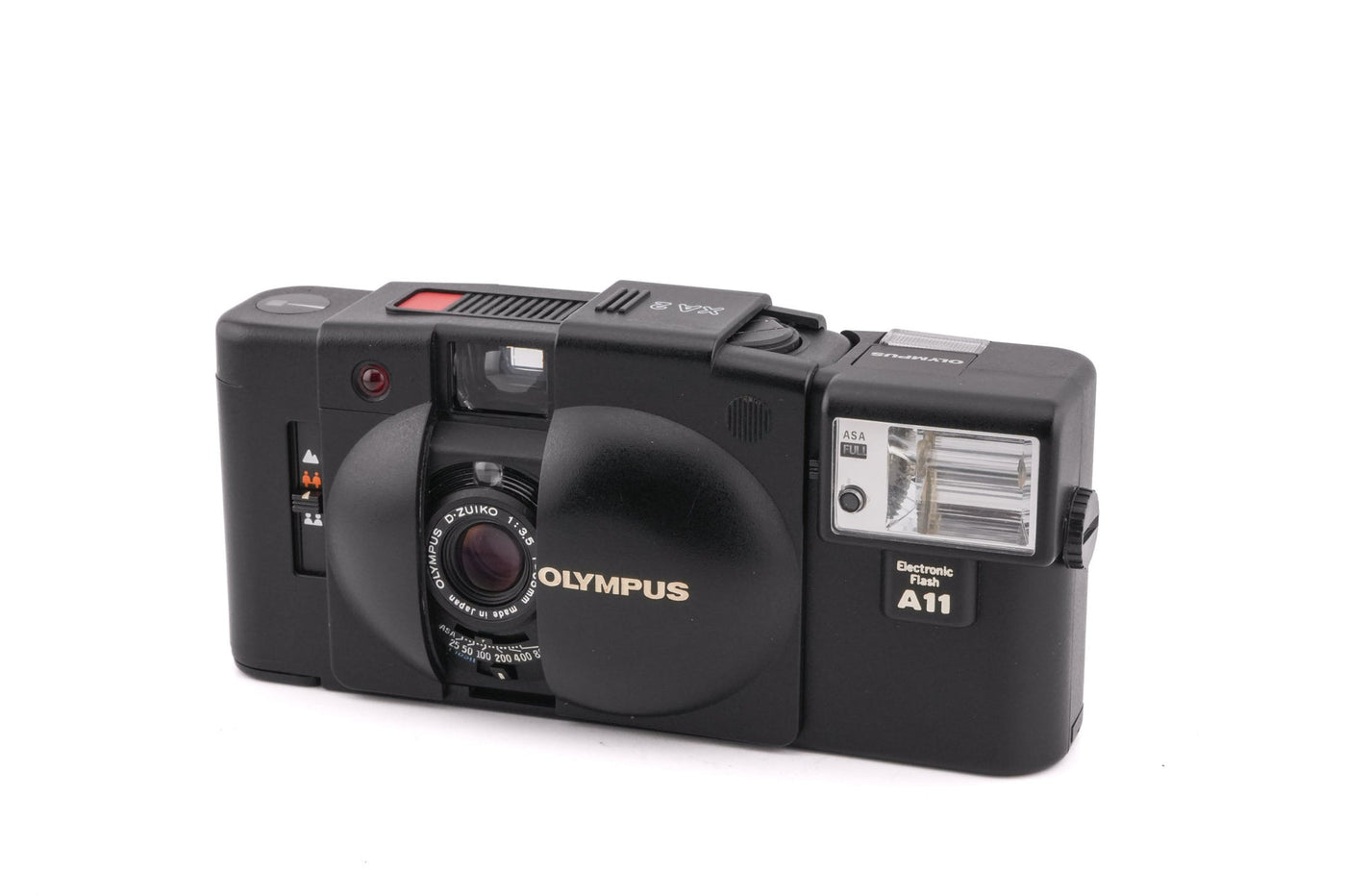 Olympus XA2 + Lampa Błyskowa Elektroniczna A11 · zdjęcie główne