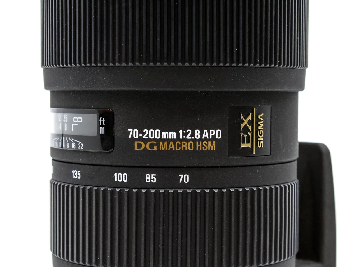 Sigma 70-200mm f/2.8 EX DG HSM - Canon EF Fit