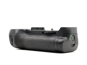 Nikon MB-D12 Battery Grip