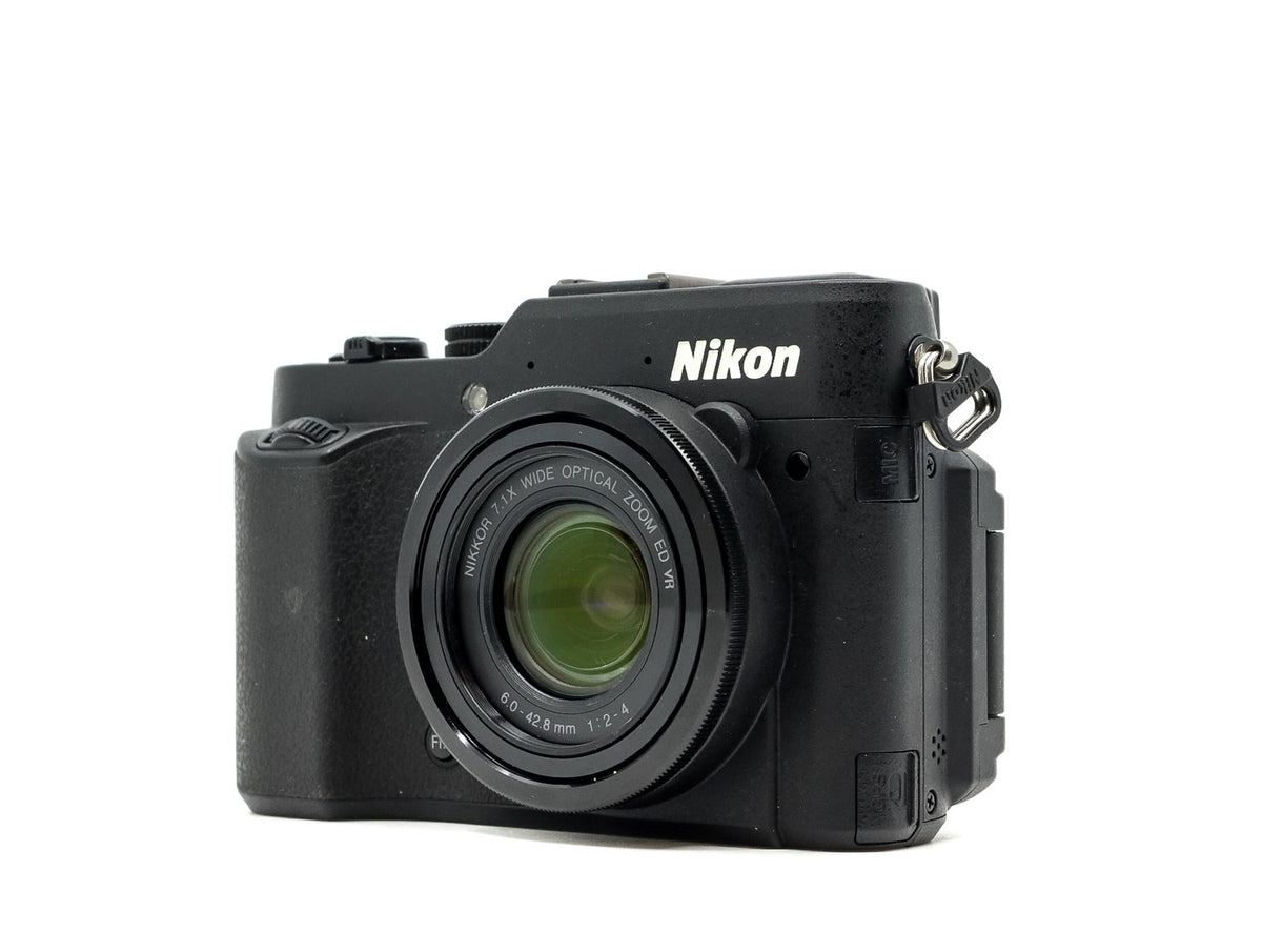 Nikon Coolpix P7800 · zdjęcie główne