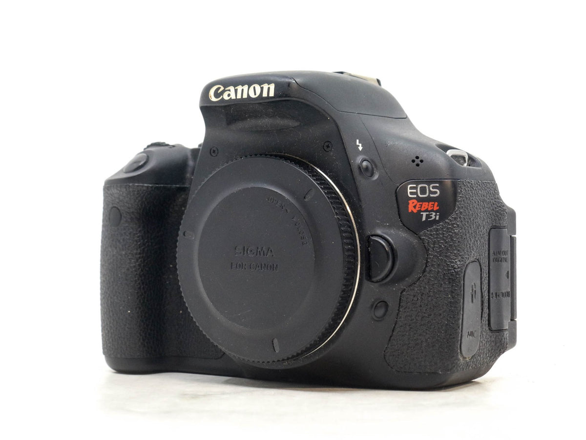 Canon EOS Rebel T3i · zdjęcie główne