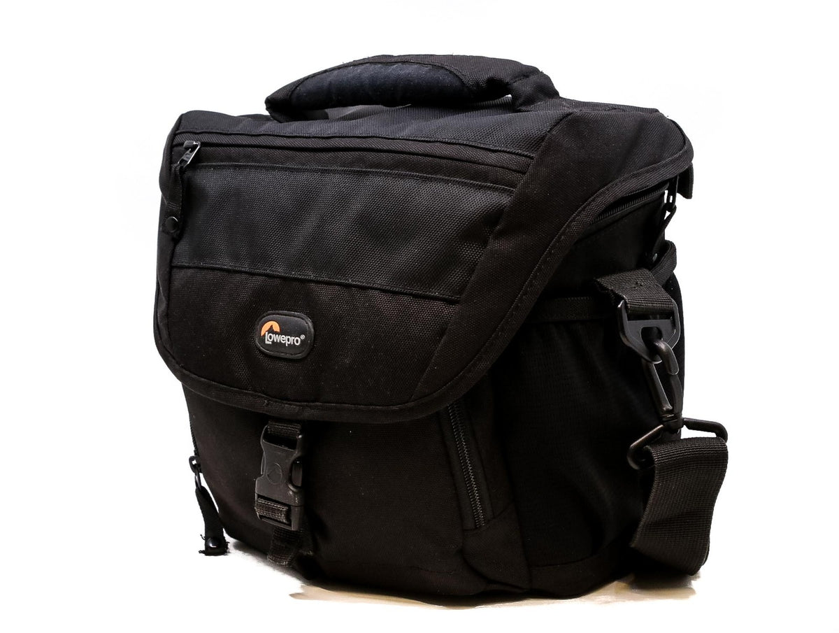 Lowepro Nova 170 AW Shoulder Bag · zdjęcie główne