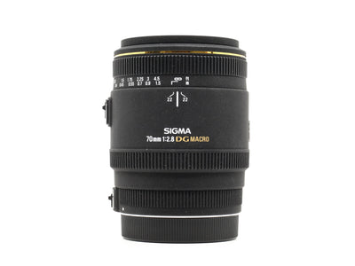 Sigma 70mm f/2.8 EX DG Macro - Dopasowanie Canon EF