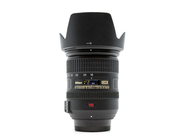 Nikon AF-S DX Nikkor 18-200mm f/3.5-5.6G IF-ED VR - segunda mano - excelente estado - foto principal - SKU 3785632 - Camera M