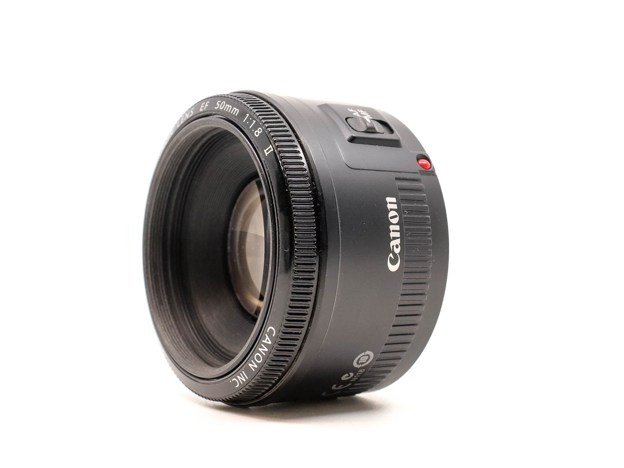 Canon EF 50mm f/1.8 II - segunda mano - excelente estado - detalle 2 de 3 - SKU 3792126 - Camera Market
