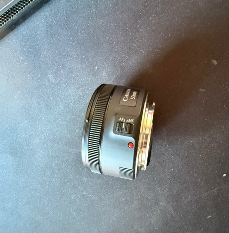 CanonEOS 2000dc941913e-72db-4e5d-a69f-b903cd09ce0b