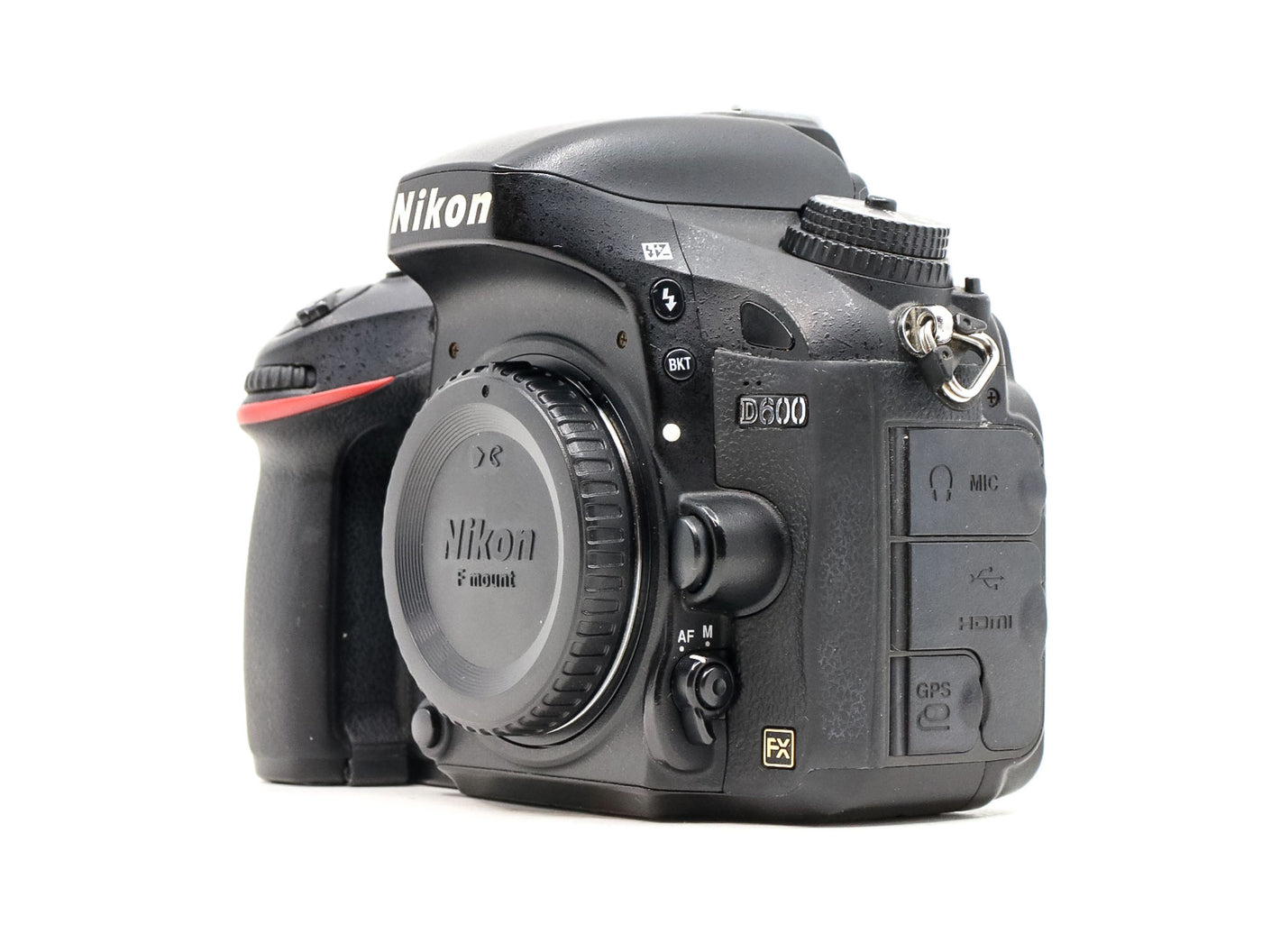 Nikon D600  · main image
