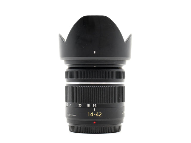 Panasonic Lumix G Vario 14-42mm f/3.5-5.6 ASPH Mega O.I.S. - segunda mano - excelente estado - foto principal - SKU 3799807 -