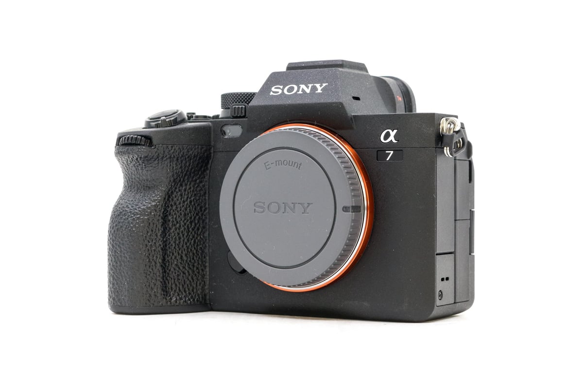 Sony Alpha A7 IV – Profesjonalny aparat pełnoklatkowy · main image