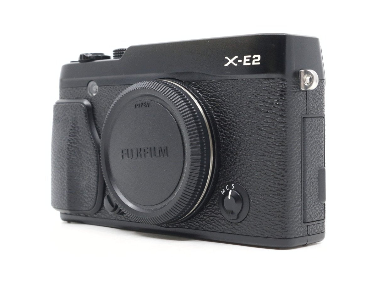 Fujifilm X-E2 – Aparat fotograficzny Fujifilm X-E2 · zdjęcie główne