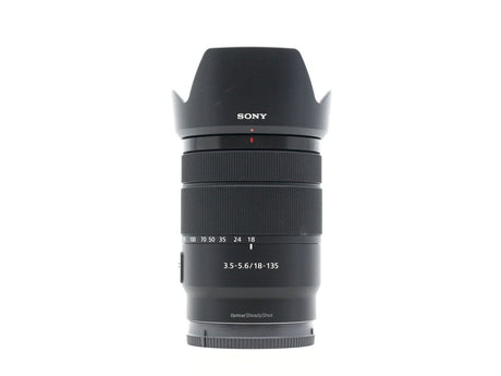 Sony E 18-135mm f/3.5-5.6 OSS Obiektyw