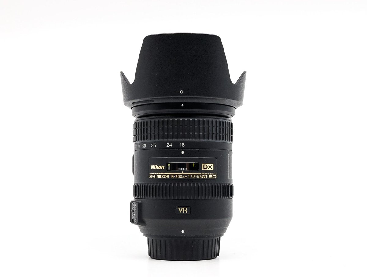 Nikon AF-S DX Nikkor 18-200mm f/3.5-5.6G IF-ED VR II · zdjęcie główne