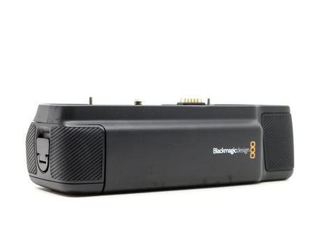 Blackmagic Design Pocket Cinema Camera 6K Pro Uchwyt na baterię