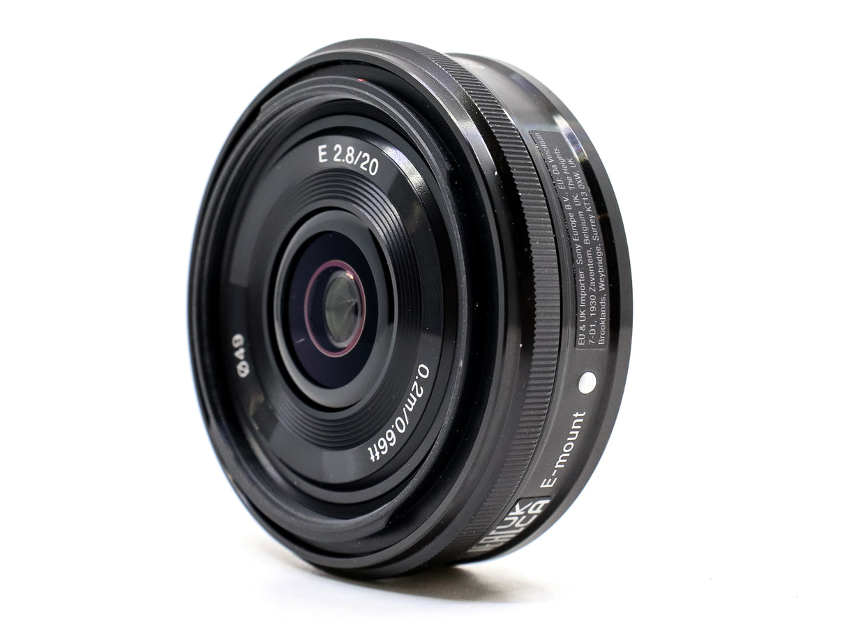 Sony E 20mm f/2.8 