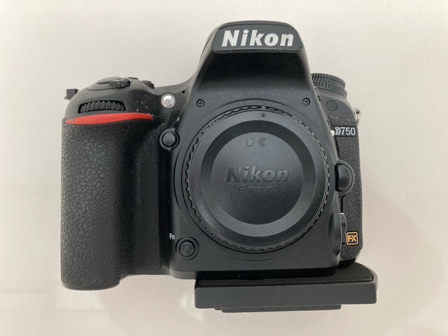 nikonD750f2a7a4d1-dd94-4bd5-8d96-00d9f475701b