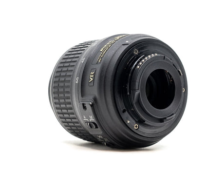 Nikon AF-S DX Nikkor 18-55mm f/3.5-5.6G VR - segunda mano - excelente estado - detalle 3 de 3 - SKU 3787425 - Camera Market
