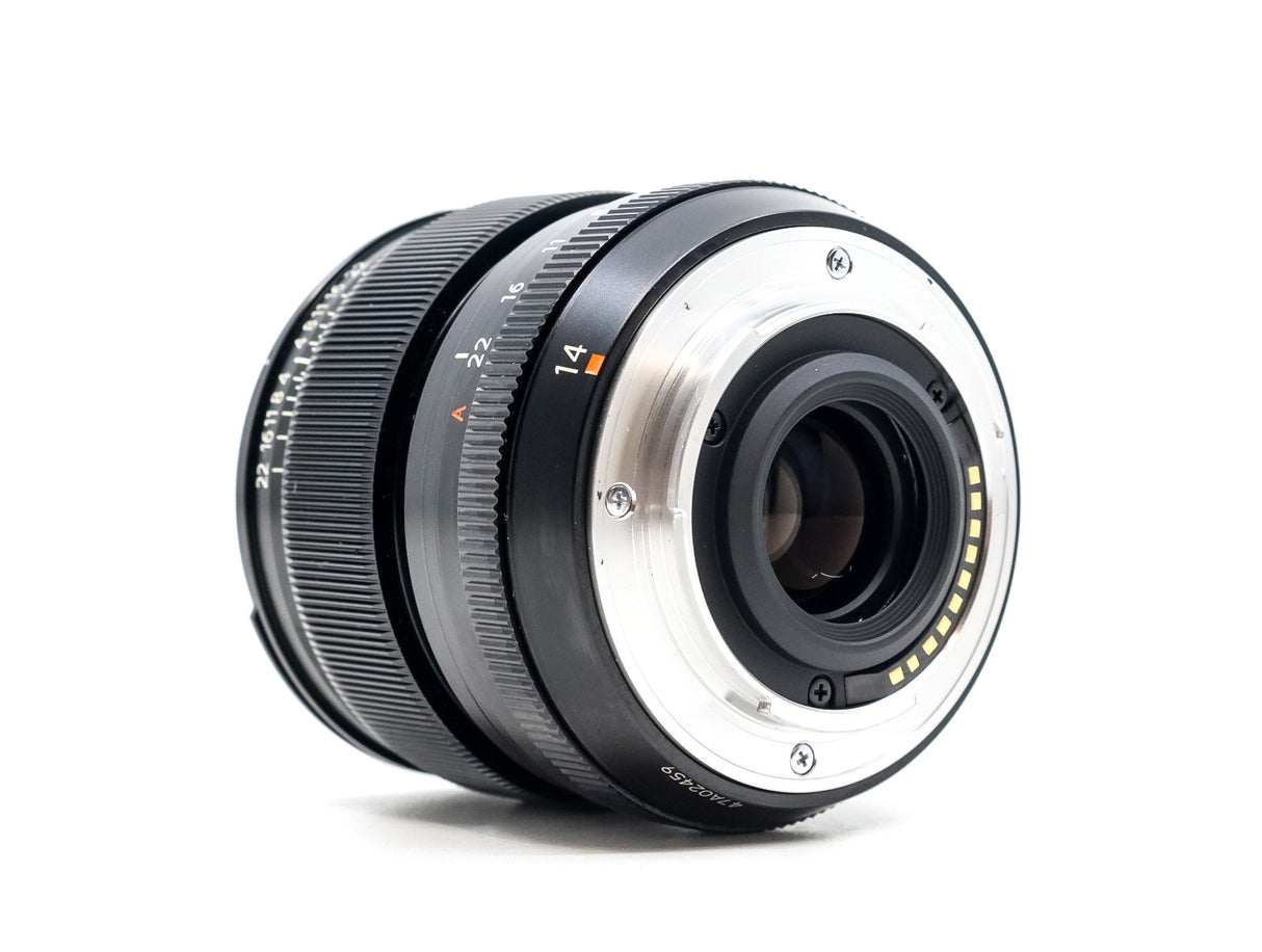 Fujifilm XF 14mm f/2.8 R - segunda mano - excelente estado - detalle 3 de 3 - SKU 3785519 - Camera Market
