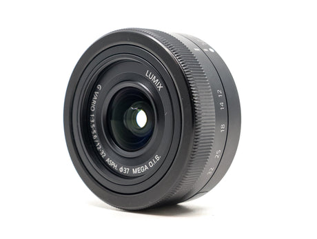 Panasonic Lumix G Vario 12-32mm f/3.5-5.6 ASPH Mega O.I.S. - segunda mano - excelente estado - detalle 2 de 3 - SKU 3784266 -