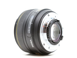 Sigma 30mm f/1.4 EX DC HSM - Compatibile con Nikon
