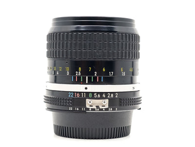 Nikon Ai-S Nikkor 85mm f/2 Obiektyw