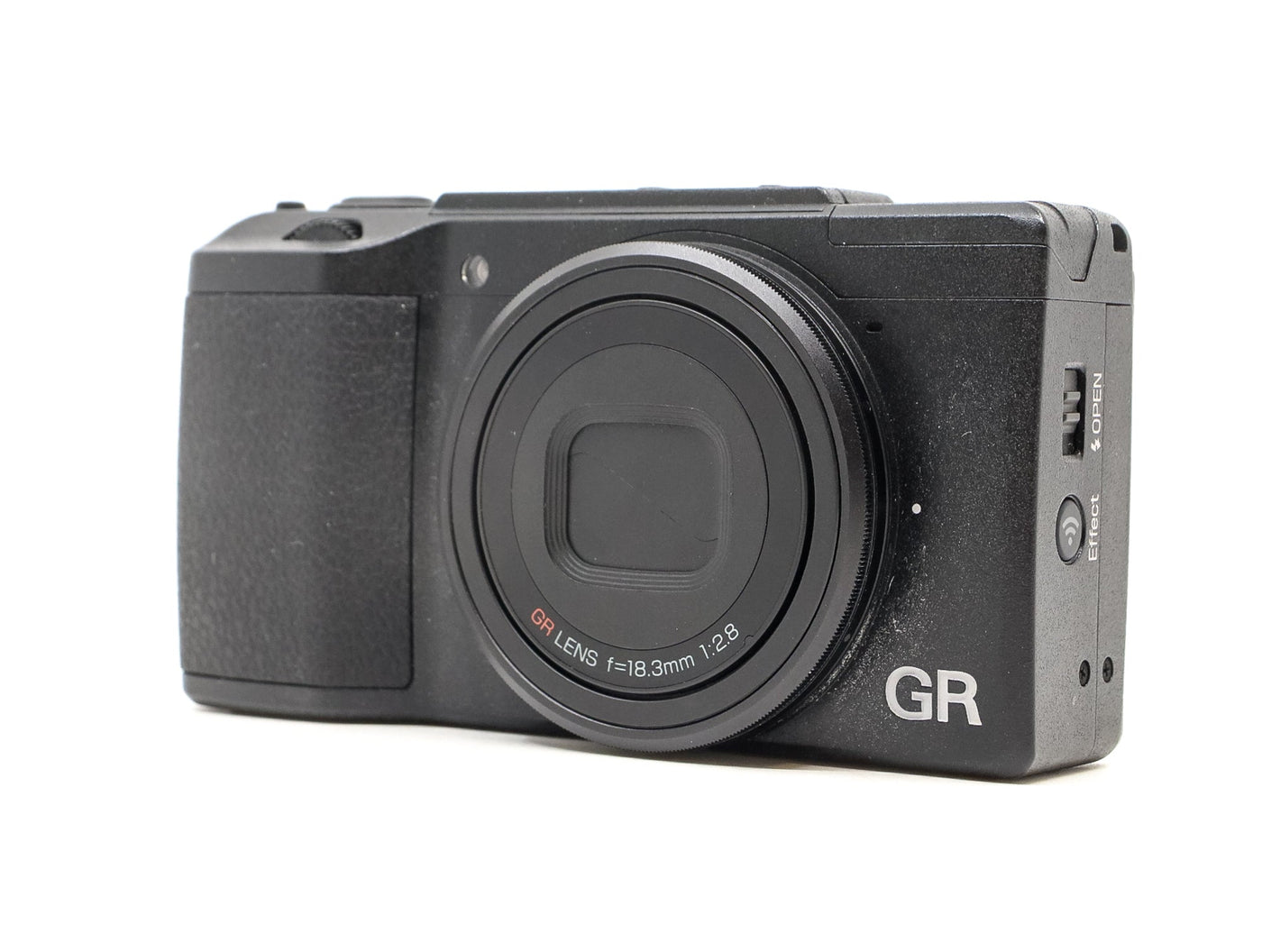 Ricoh GR II - Aparat kompaktowy dla profesjonalistów · main image