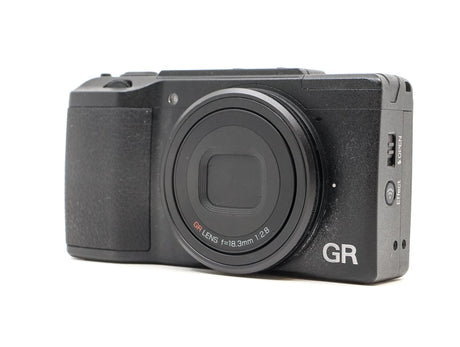 Ricoh GR II - Aparat kompaktowy dla profesjonalistów
