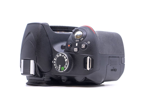 Nikon D3200 - segunda mano - excelente estado - detalle 4 de 4 - SKU 3794229 - Camera Market