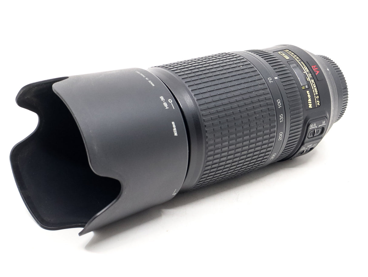 Nikon AF-S Nikkor 70-300mm f/4.5-5.6 G IF-ED VR