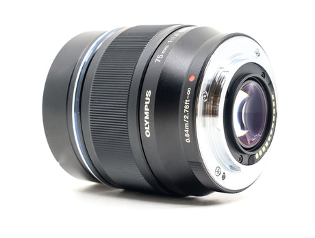 Olympus M.Zuiko Digital ED 75mm f/1.8 - segunda mano - excelente estado - detalle 3 de 3 - SKU 3797001 - Camera Market