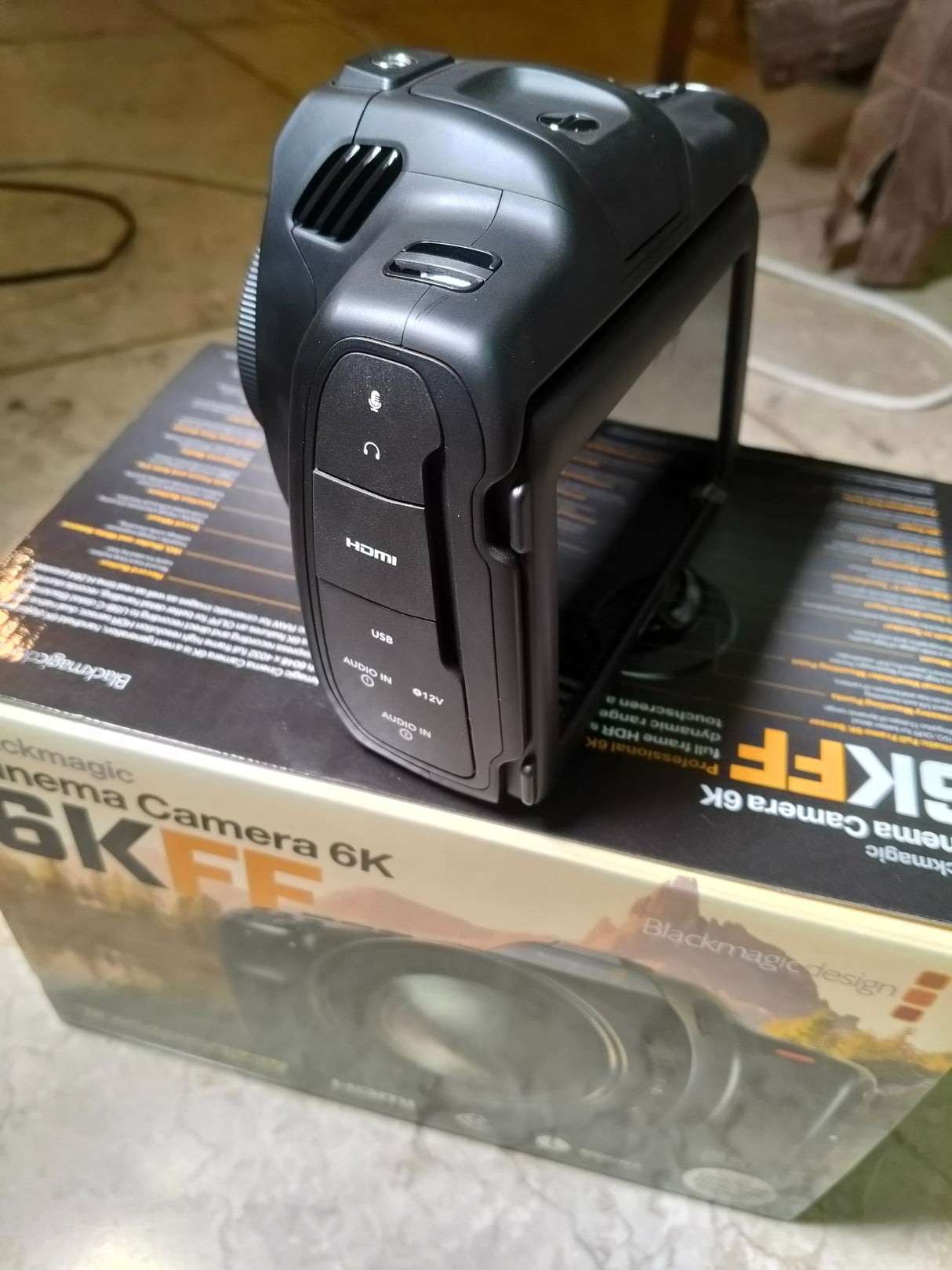 BlackmagicBlackmagic Design Cinema Camera 6k FF78e0d7ad-d927-49e8-be39-0bb8604e0540