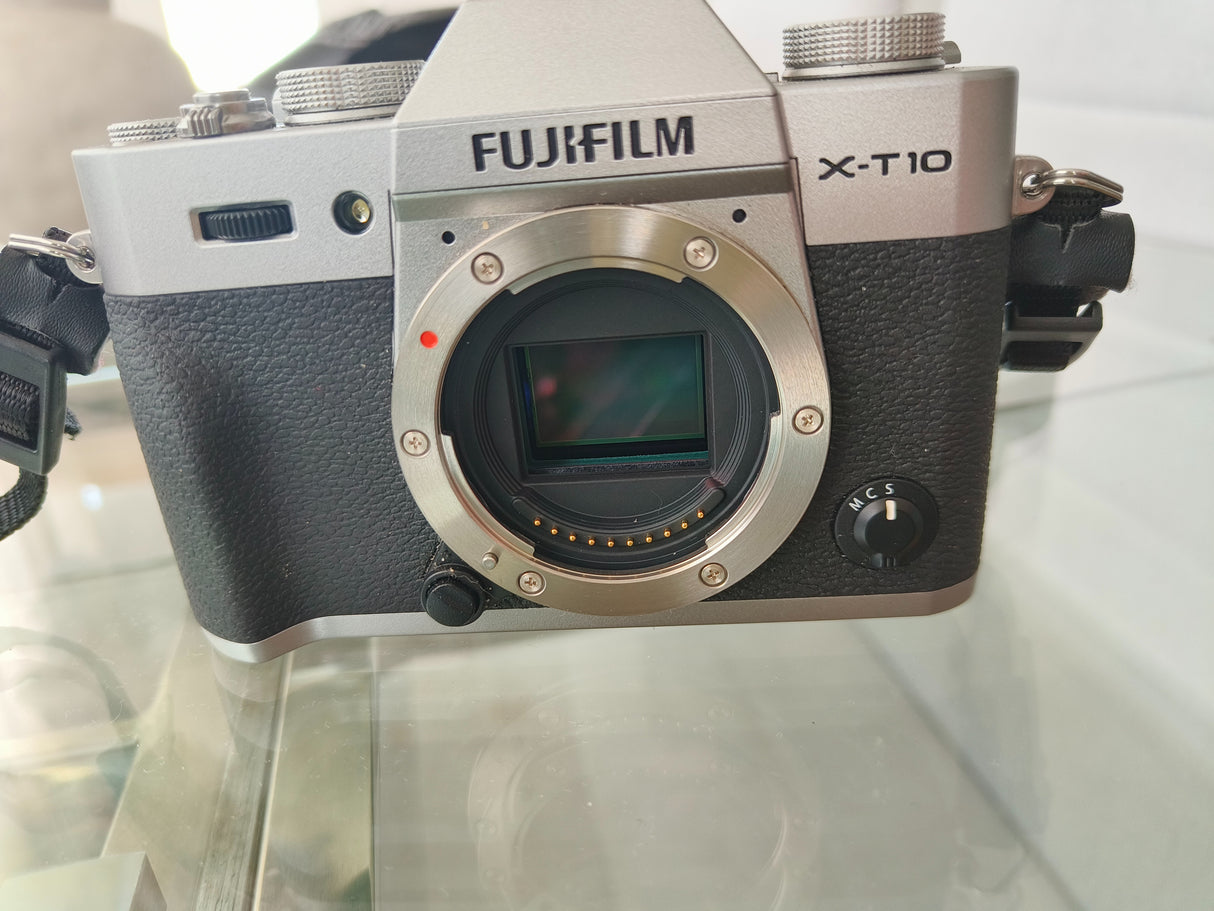 FujifilmX-T10955e3bfc-ada5-448d-b97e-a6154569c6cd