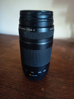 CanonEF 75-300mmfc4f11c8-0d34-4588-b887-ec611733f6c8