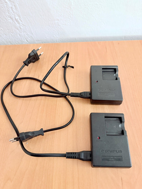 OlympusFE-30035361e3a-47a1-4be0-9b4b-f4ed5d6205cb