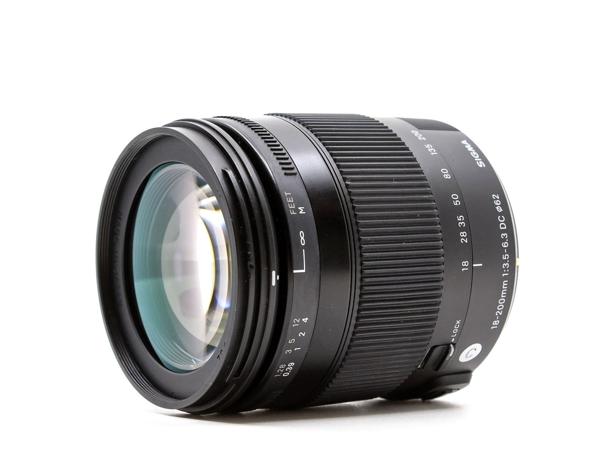 Sigma 18-200mm f/3.5-6.3 DC Macro OS HSM Contemporary - Nikon Fit - segunda mano - excelente estado - detalle 2 de 3 - SKU 37