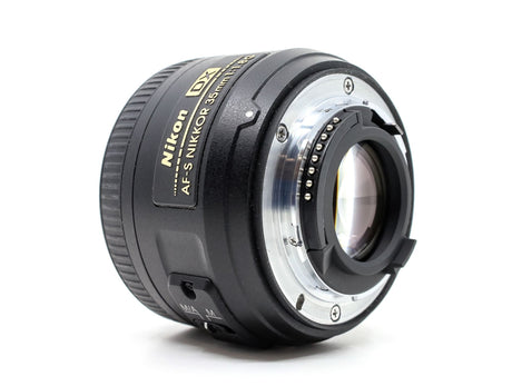 Nikon AF-S DX Nikkor 35mm f/1.8G - segunda mano - excelente estado - detalle 3 de 3 - SKU 3785702 - Camera Market