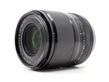 Fujifilm XF 23mm f/1.4 R LM WR - segunda mano - excelente estado - detalle 2 de 3 - SKU 3798225 - Camera Market